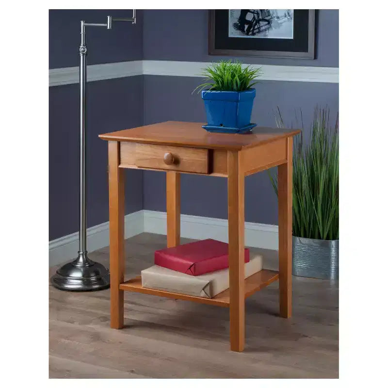 Impresora cuadrada de color beige / Mesa auxiliar con cajón y estante